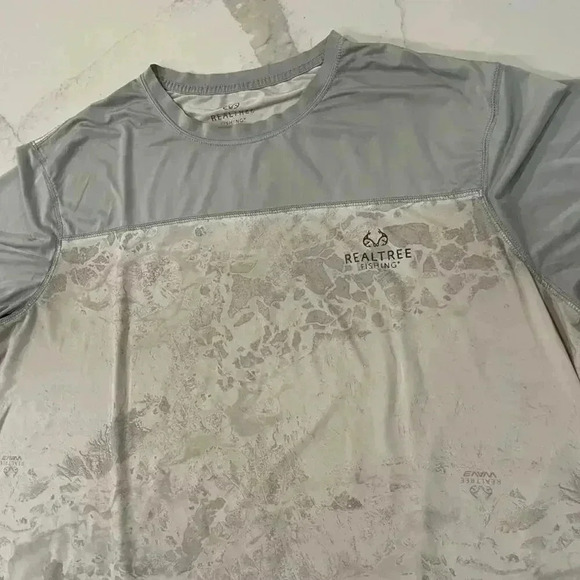 Realtree Wav3 Men's White Gray Short Sleeve Performance Fishing Tee Size 2XL - Picture 2 of 6